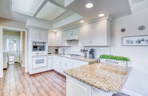 Fresno Casa | 2730 W Bullard XLARGE · X-Large Spacious Delux House ★ Fastest Wi-Fi