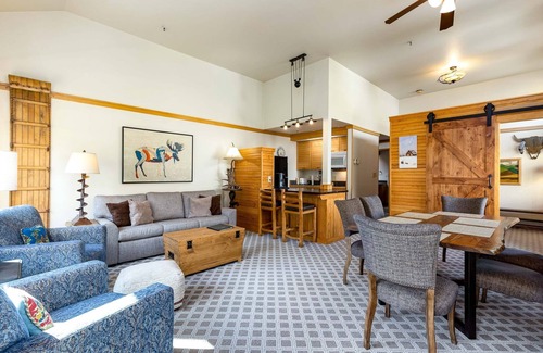 Mountain House Hotel | 2796 Slopeside 2 Bedroom Condo by RedAwning