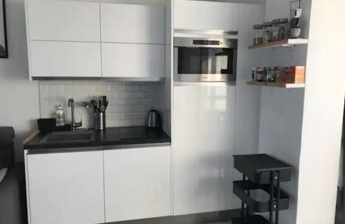 Six-Fours-les-Plages Apartamento | 27m with terrace - first row sea view