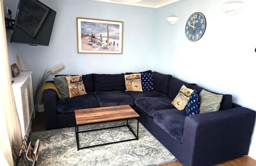 Staines Apartamento | 28 ExcellentStays - Heathrow - 5 Bedroom House