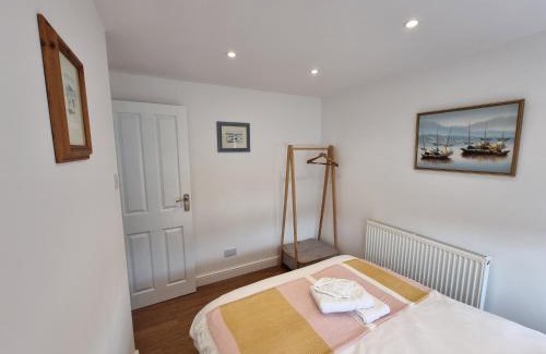 Staines Apartamento | 28 ExcellentStays - Heathrow - 5 Bedroom House