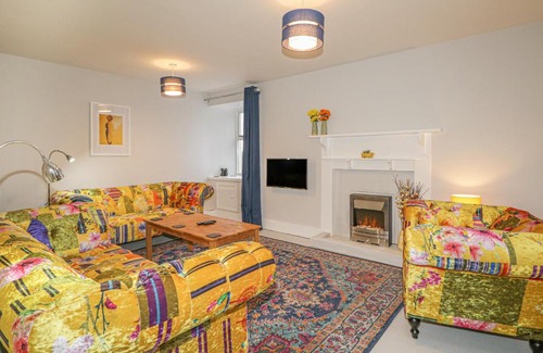 Whitehills Casa | 28 Low Shore