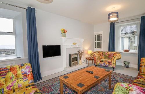 Whitehills Casa | 28 Low Shore