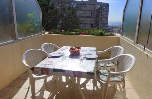 Fabron Apartamento | 28 m² Apartamento ∙ 1 habitación ∙ 2 personas