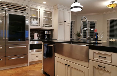 Vallejo Casa | 2800sqft Luxurious home with bay view private pool near SF & NAPA