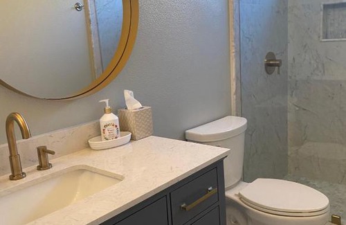 Santa Clarita Casa | 28234 Kenton Ln