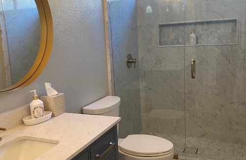 Santa Clarita Casa | 28234 Kenton Ln