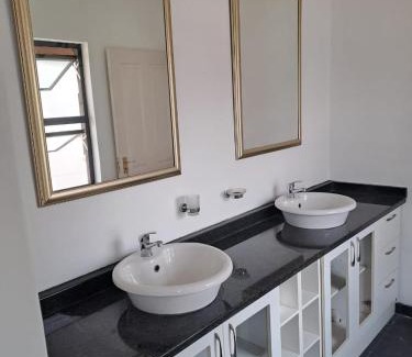 Vredefort Casa | 288 Majestic View - Vaal De Gràce Golf Estate - Loadshedding Friendly
