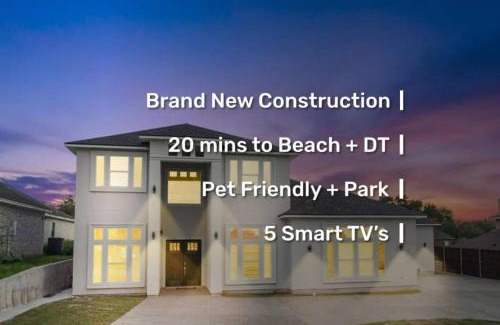Calallen Casa | 298 5 Bedrooms Fenced yard New Construction