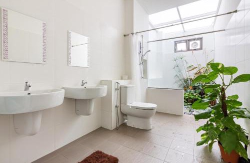 Gelugor Casa | 2a豪华三层排屋6房6浴室家庭聚会结婚生日USM槟威大桥SPICE会展中心乔治市