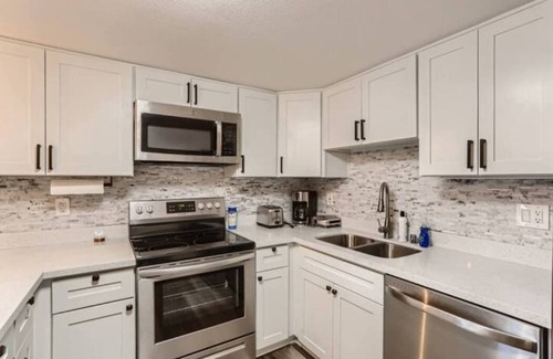 Citrus Heights Casa | 2B/2BA Chic & Modern Gem near Downtown