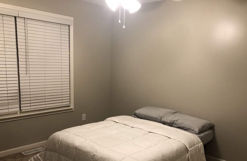 Independence Casa | 2B/2Bath house in a Quiet neighborhood
