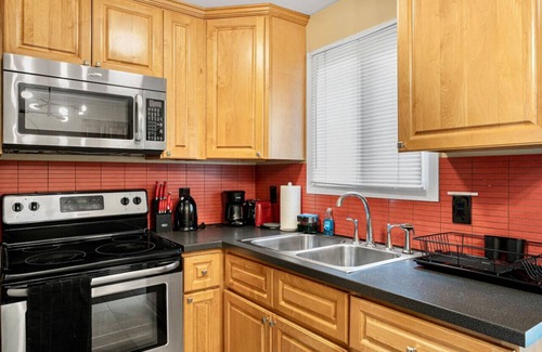 Highline Apartamento | 2b1b Apt Unit @South Seattle minutes to airport