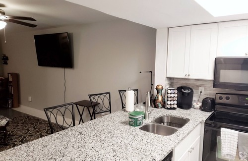 Charleston Condominio | 2bd 1 bath unit and you can see the golf course