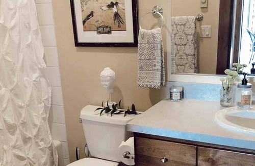 Jackson Casa | 2BD/2BA Modern Ski Condo, Walking Distance Downtown Jackson