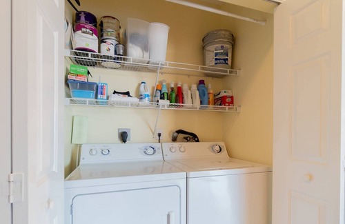 East Ocean Ave Condominio | 2BD/2BA Penthouse w/ Pools, Marina on Intracoastal