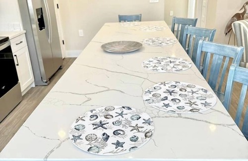 Corolla Village Condominio | 2BD/2BA Villa across Currituck Beach Lighthouse