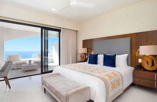 San José del Cabo Complejo | 2bd/3ba Ocean Views for days! 5 Star Resort W/Longest Lazy River In Mexico!!