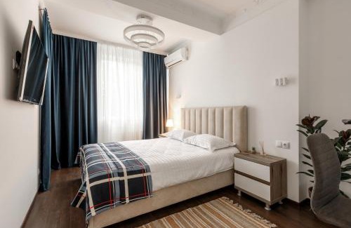 Riscani Apartamento | 2BD Apartment near park with cosy balcony
