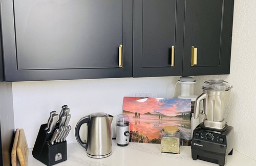City Park West Casa | 2bd - Best Location Downtown Denver - 2 blocks to big park, coffee shop, food