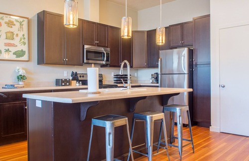 Grants Pass Apartamento | 2bd Loft en Historic Grants Pass # 119