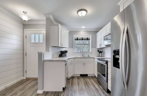 Bangor Apartamento | 2BD | Parking | With Movie Cinema