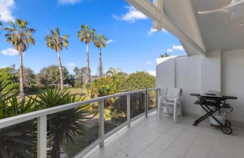 Wamberal Apartamento | 2BDR Beachside Bliss in Wamberal