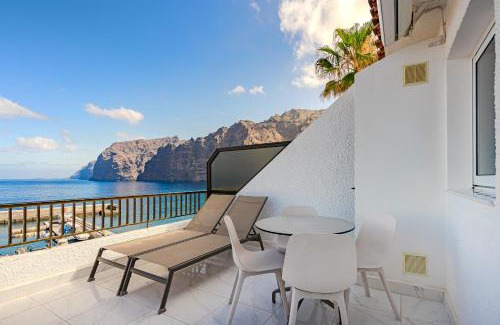 Los Gigantes Apartamento | 2BDR with Terrace & Ocean View - Los Gigantes