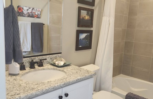 Callender Casa | 2BDRM 2-1/2 BTH w/foothill view includes 2 Monarch Club memberships during stay.