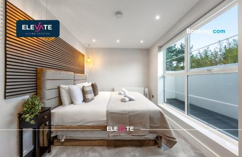 Barnhill Apartamento | 2BDRWEMBLEYFLAT l EXCLUSIVE DEALS l LAST-MINUTE ESCAPE l 1 X SUPER KING BED AND 3 SINGLE BEDS l WEMBLEY STADIUM LOCATION, FREE PARKING, SLEEPS 8 l Elevate Living Estates Short Lets & Serviced Apartments Wembley