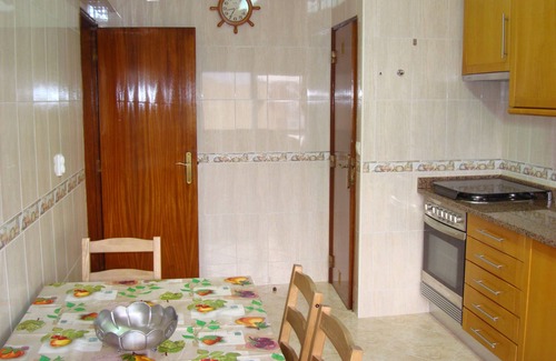 Alverca do Ribatejo Apartamento | 2bed 15min Lisbon W/wifi, ac, Parking