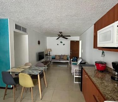 Barrio Santa Lucía Villa | 2Bed 2Bath Jaco Costa Linda