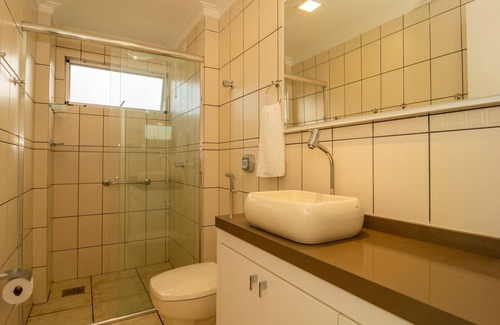 Trindade Apartamento | 2bedroom apt 100 meters from UFSC, Bela Vista P484