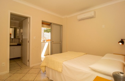 Trindade Apartamento | 2bedroom apt 100 meters from UFSC, Bela Vista P484