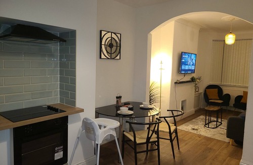 Manchester Casa | 2bedroomhouse/manchester/sleeps5/wifi