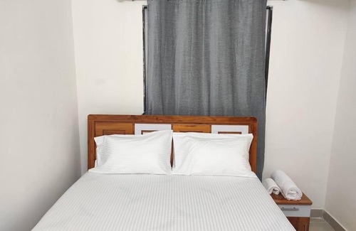Pune Apartamento | 2BHK AC Service Apartment 403