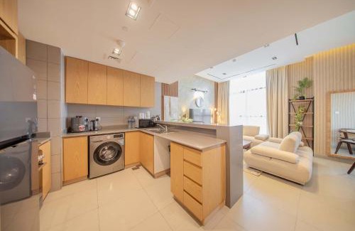 Sharjah Apartamento | 2BHK Family Apartment in Al Mamsha, Sharjah