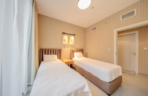 Sharjah Apartamento | 2BHK Private Apartment in Aljada Sharjah , 3 Washrooms , 3 Balconies