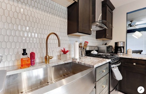 Belvedere Park Casa | 2BR/1BA Designer House in Decatur