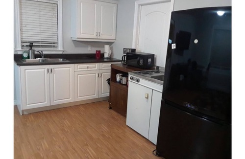 Fall River Casa | 2BR 1BA in Upscale Neighbourhood