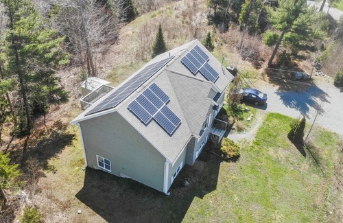 Fall River Casa | 2BR 1BA in Upscale Neighbourhood