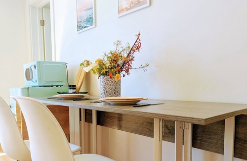 Parkside Apartamento | 2BR/1BA w secret arcade, firepit & private entry