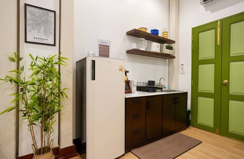 Chakkrawat Casa | 2BR 1SFB Home In Chinatown 5 Min MRT - Nivas Wanit