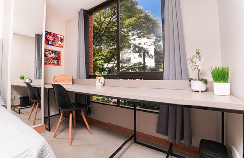 La Florida Apartamento | 2BR - 2AC stylish apt near Provenza & Lleras Park