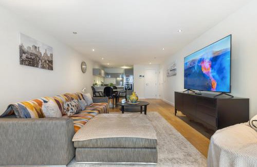 Larkhall Apartamento | 2BR 2BA Balcony Clapham North