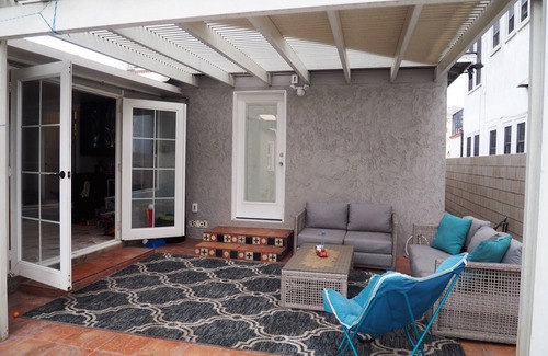 Belmont Shore Casa | 2BR/2BA-Beach-Walkable-Shops, Restaurants-Garage-Pets Welcome!