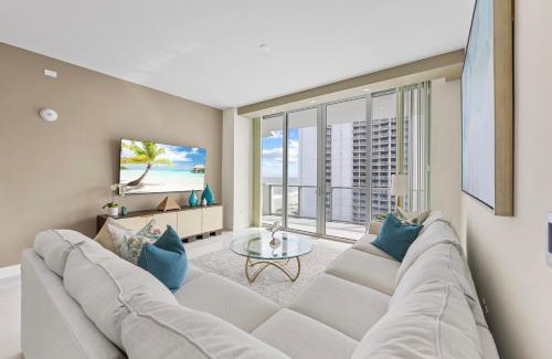 Singer Island Apartamento | 2BR 2BA condo with ocean views in Luxury Resort Amrit
