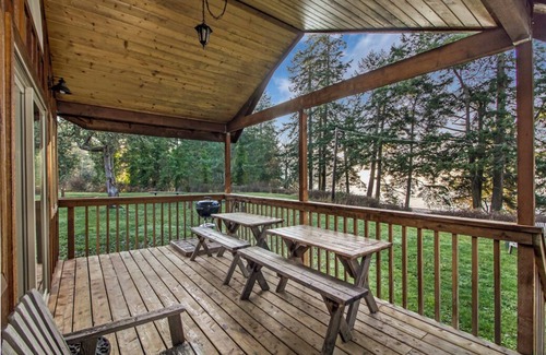 Eastsound Cabina | 2BR 2BA Ocean View Cabin - 1 min walk to world class beach!