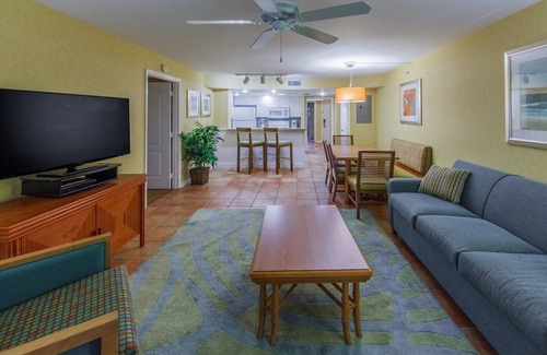 Port Canaveral Complejo | Villa 2BR / 2Bath Ocean View Beach Resort con 2 piscinas y parque acuático