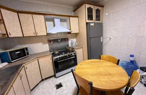 Suwailih Apartamento | 2BR Apartment in Tlaa Al Ali, Parking, AC, WIFI